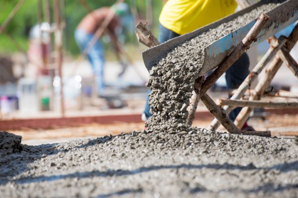 Backyard Concrete Pouring in Lawrenceville
