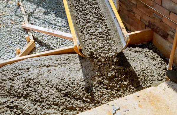 Cement Walkway Pouring in Lawrenceville